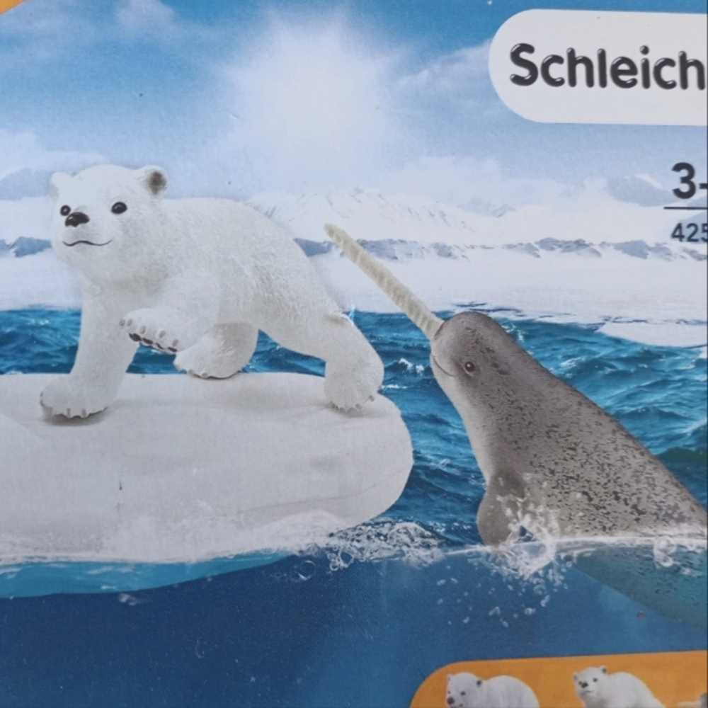 Schleich Polar Bear and Cubs with Narwhal
